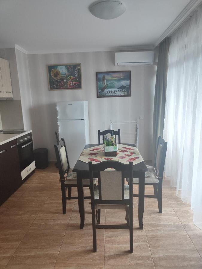 Jacky'S Apartament - Апартамент В Свети Влас Exterior foto